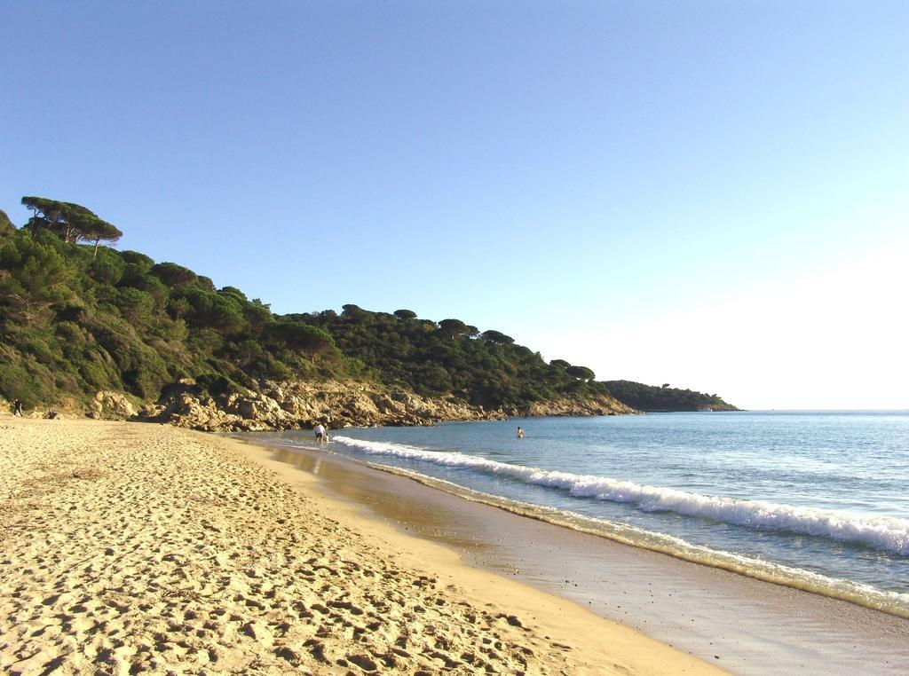 Vic'S Land Holidays Grimaud Ngoại thất bức ảnh